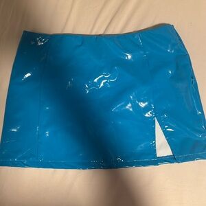 TIGER MIST NEVER WORN!!🩵